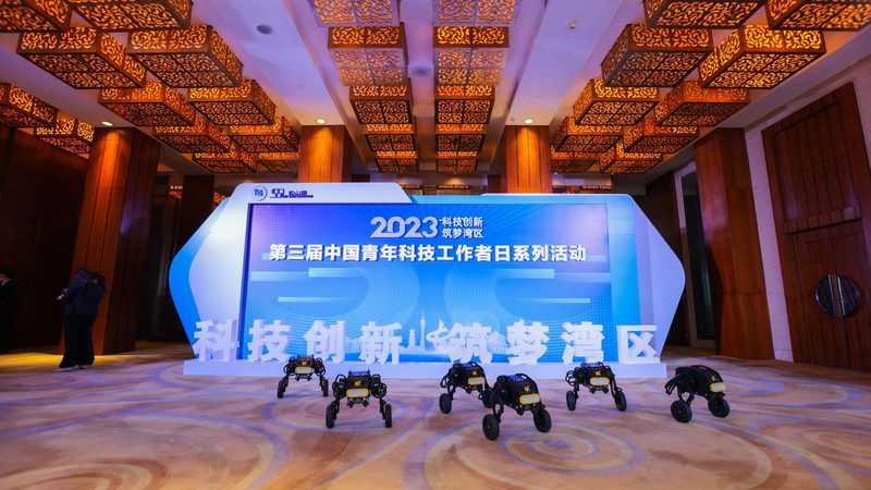 RPA定制开发：企业智能化转型的关键一步